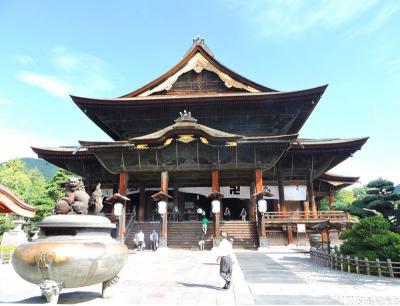 長野県旅行のおすすめ観光スポット人気投票　1位　善光寺の画像