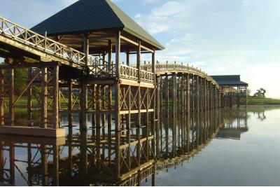 青森県旅行のおすすめ観光スポット人気投票 - ランキング　－位　鶴の舞橋の画像