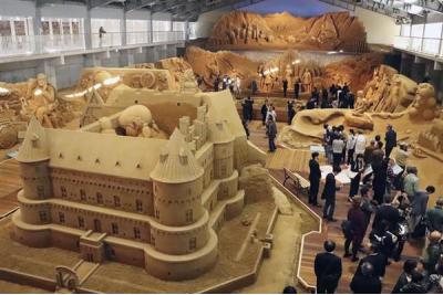 鳥取県旅行のおすすめ観光スポット人気投票・ランキング　2位　砂の美術館の画像