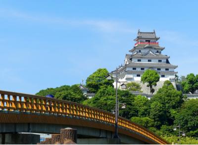佐賀県旅行のおすすめ観光スポット人気投票・ランキング　－位　唐津城の画像