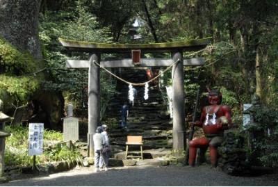 宮崎県旅行のおすすめ観光スポット人気投票 - ランキング　－位　東霧島神社の画像