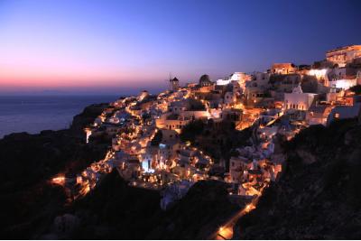 世界の一度は見たい夜景ランキング - 人気投票　－位　サントリーニ島の画像